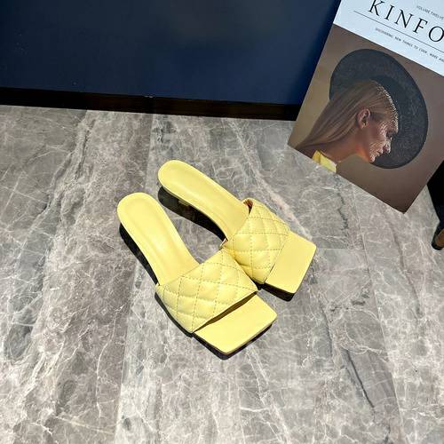 Picture of Bottega Veneta Shoes Women _SKUfw116106600fw